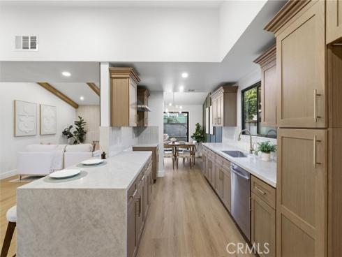 5797  Crescent  , Buena Park, CA