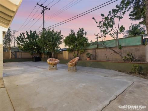 5797  Crescent  , Buena Park, CA