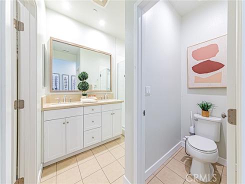 7082 Stanton , Buena Park, CA