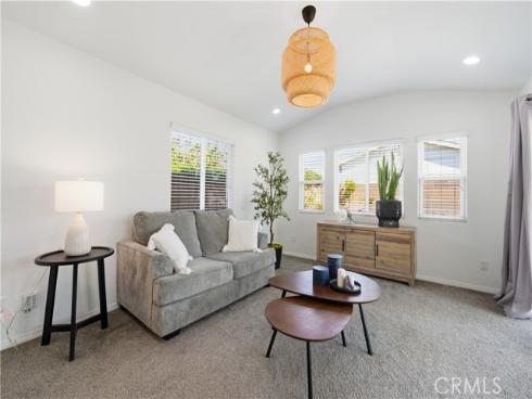 8142 San Mateo , Buena Park, CA