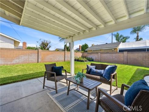 8142 San Mateo , Buena Park, CA
