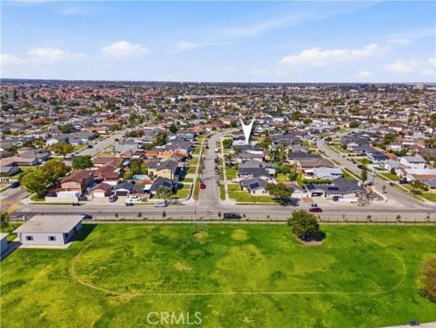 8142 San Mateo , Buena Park, CA