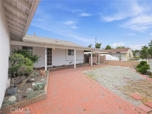 6514 Christine , Buena Park, CA