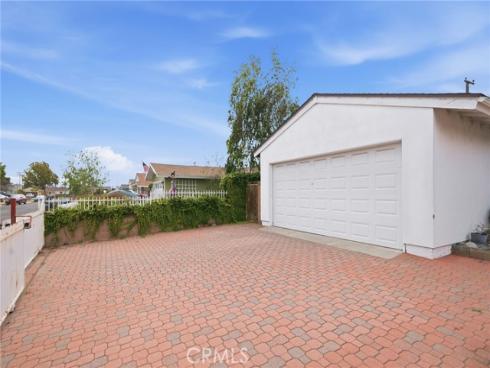 6514 Christine , Buena Park, CA