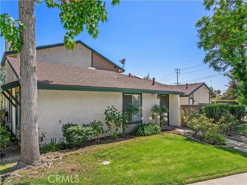 5453 Mead , Buena Park, CA