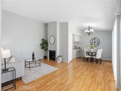 5453 Mead , Buena Park, CA