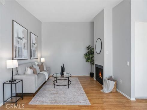 5453 Mead , Buena Park, CA