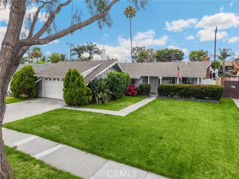 7855 Gardenia Drive, Buena Park, CA