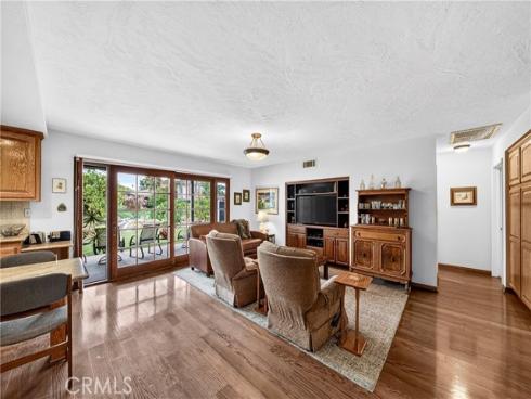 5200  Somerset  , Buena Park, CA