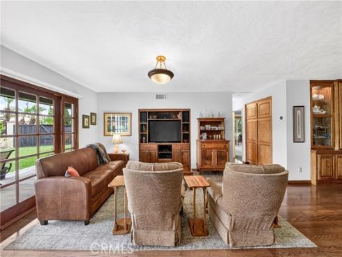 5200  Somerset  , Buena Park, CA