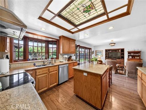 5200  Somerset  , Buena Park, CA