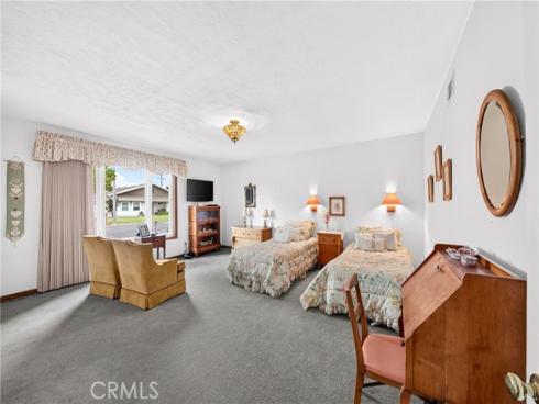 5200  Somerset  , Buena Park, CA