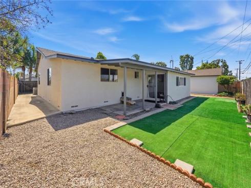 7515 El Escorial Way, Buena Park, CA