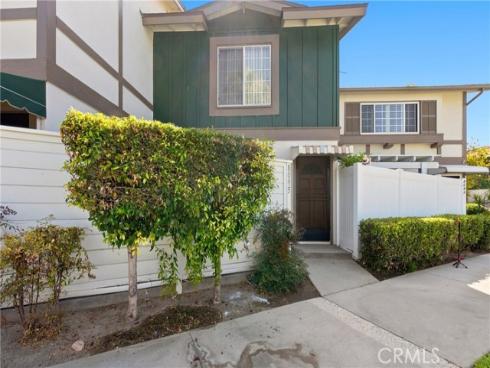 8095 Kerr Green , Buena Park, CA