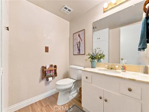 8095 Kerr Green , Buena Park, CA