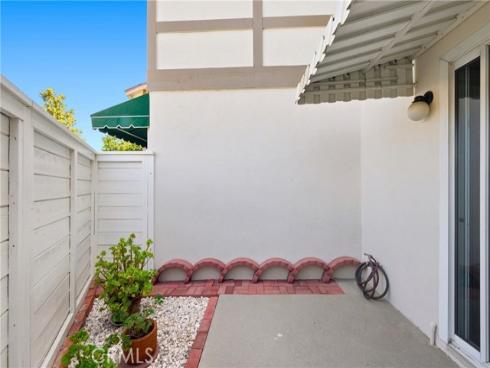 8095 Kerr Green , Buena Park, CA