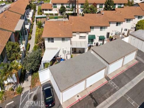 8095 Kerr Green , Buena Park, CA