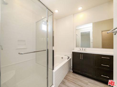 8565 Corsica 9 Lane, Buena Park, CA