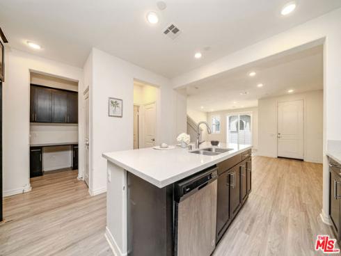 8565 Corsica 9 Lane, Buena Park, CA