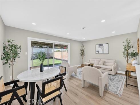 6793 Mount Waterman , Buena Park, CA