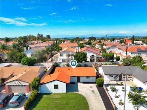 6793 Mount Waterman , Buena Park, CA