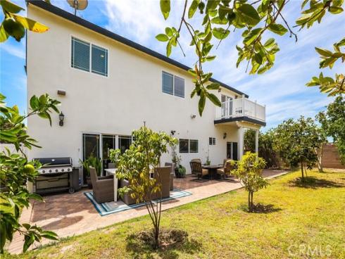 6187 Belle Avenue , Buena Park, CA