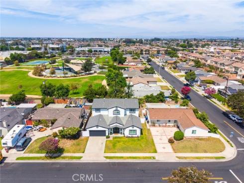 6187 Belle Avenue , Buena Park, CA