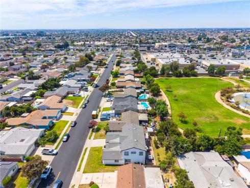 6187 Belle Avenue , Buena Park, CA