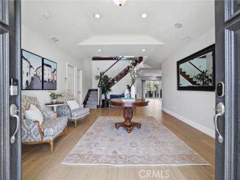 6187 Belle Avenue , Buena Park, CA