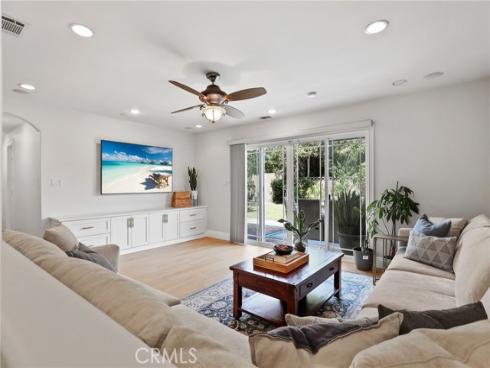 6187 Belle Avenue , Buena Park, CA
