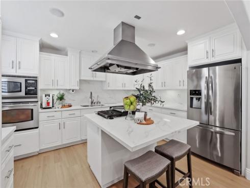 6187 Belle Avenue , Buena Park, CA