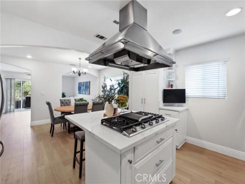 6187 Belle Avenue , Buena Park, CA