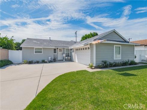 8695 Madison Avenue, Buena Park, CA