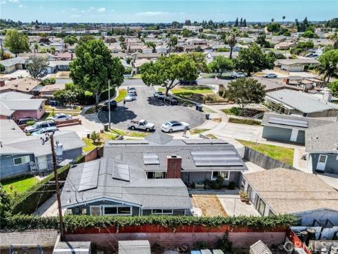 5817  Los Cientos  , Buena Park, CA