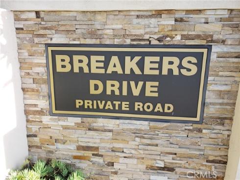 3000  Breakers   Drive, Corona del Mar, CA
