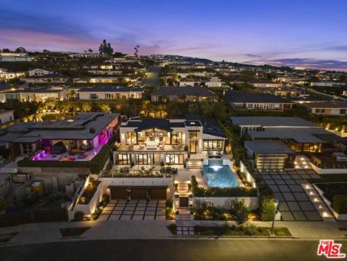 1014 White Sails Way, Corona del Mar, CA