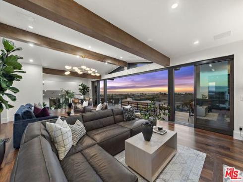 1014 White Sails Way, Corona del Mar, CA