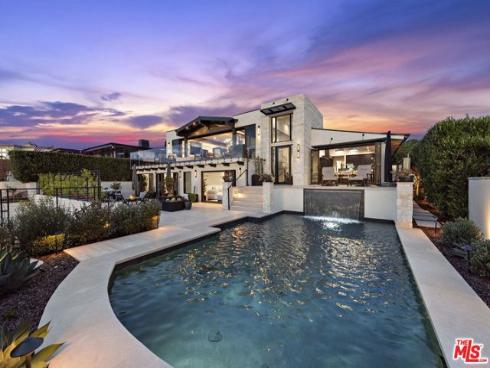 1014 White Sails Way, Corona del Mar, CA