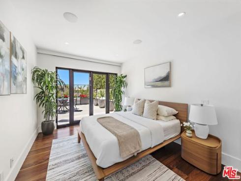 1014 White Sails Way, Corona del Mar, CA