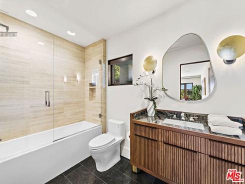 1014 White Sails Way, Corona del Mar, CA