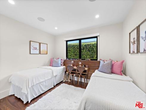 1014 White Sails Way, Corona del Mar, CA