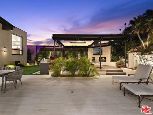 1014 White Sails Way, Corona del Mar, CA