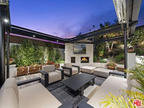 1014 White Sails Way, Corona del Mar, CA