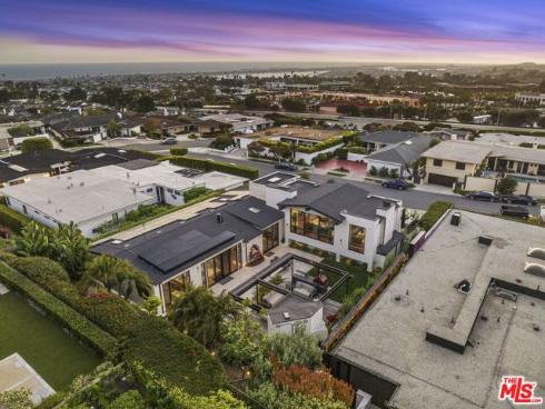 1014 White Sails Way, Corona del Mar, CA