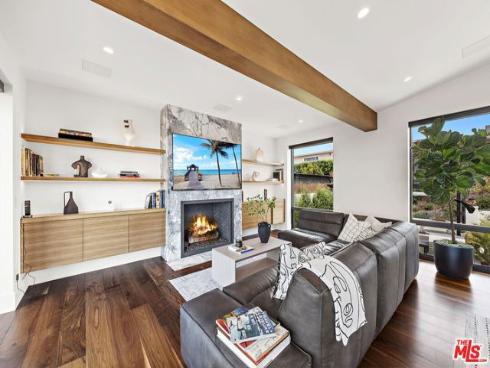 1014 White Sails Way, Corona del Mar, CA