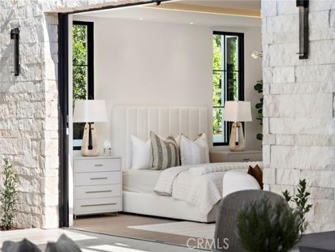 1912 Kewamee Drive, Corona del Mar, CA