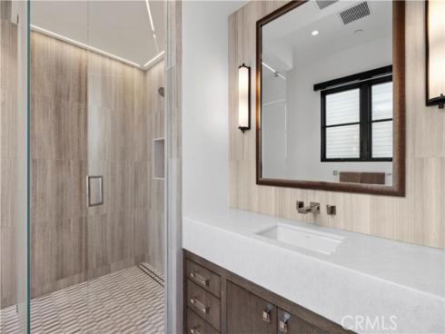 212 Goldenrod Avenue, Corona del Mar, CA