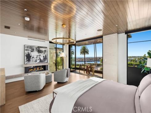 212 Goldenrod Avenue, Corona del Mar, CA