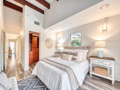 2618 Cove Street, Corona del Mar, CA