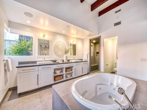 2618 Cove Street, Corona del Mar, CA